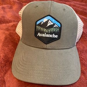 Avalanche hat